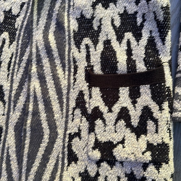 Lucky Brand Cardigan - Picture 4 of 8